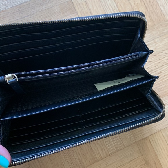 Kate Spade black leather neda grove street wallet - Picture 3 of 5